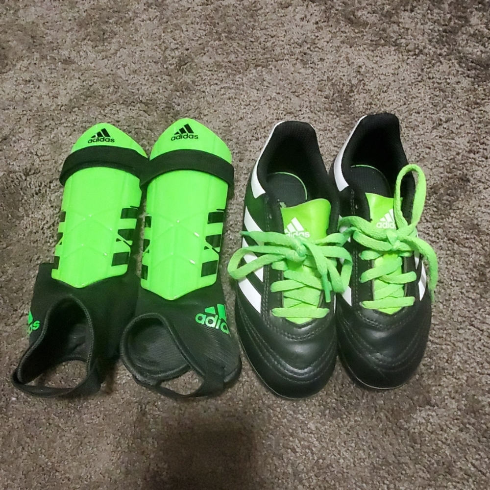Adidas soccer set